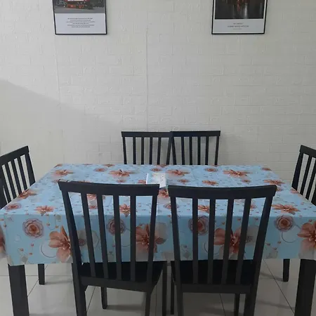 Ratu Musleem Homestay Kuala Selangor Exterior photo