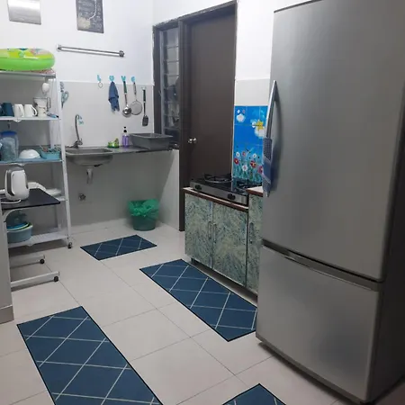 Ratu Musleem Homestay Kuala Selangor Exterior photo